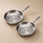 48Kitchen titanium koekenpan set 2-delig met twee gehamerde antiaanbakpannen